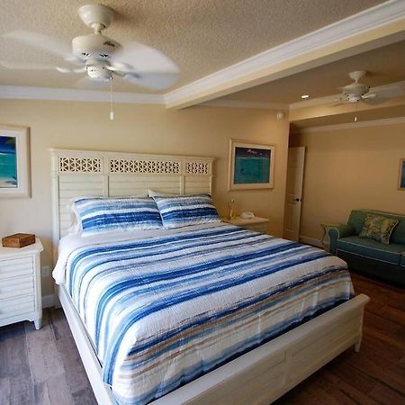 Bahamian Cottage - Heated Pool Walk To The Beach Какао-Бич Экстерьер фото
